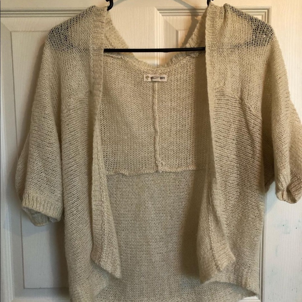Short sleeve cardigan